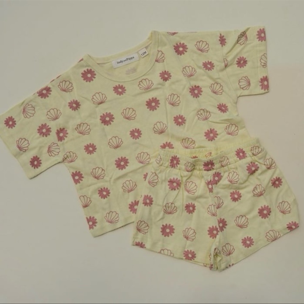 Indy & Pippa Butter Yellow Shells Daydreamer Set 6